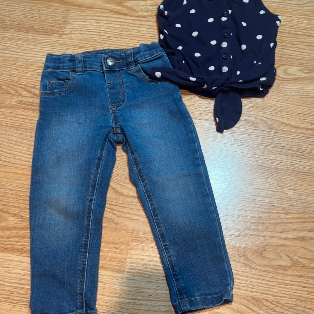 Old Navy Polka Dot Tie Front Top & Garanimals Adjustable Waist Jeans Set 2T